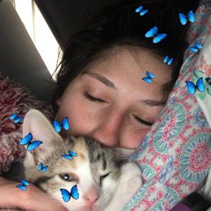 Meet your Posher, Aunna